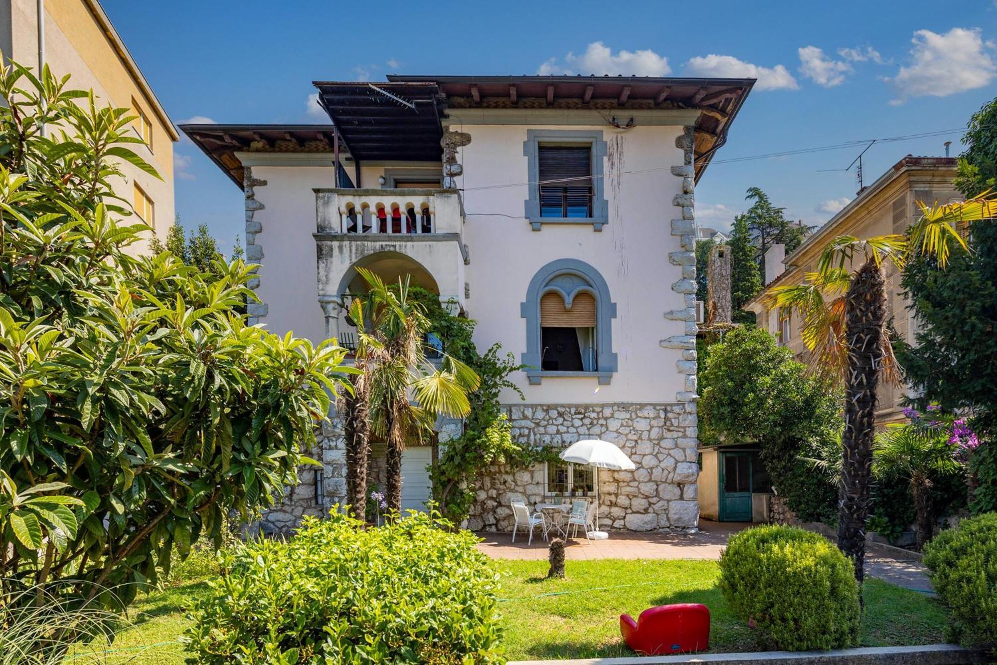 City Apartment With Garden - Happy Rentals Rijeka Ngoại thất bức ảnh