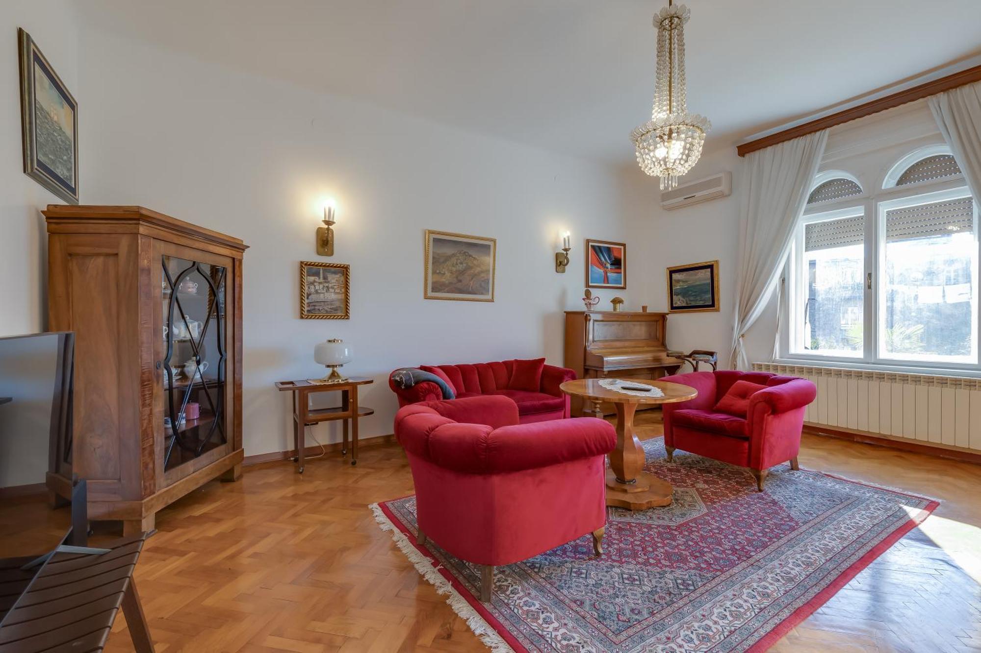 City Apartment With Garden - Happy Rentals Rijeka Ngoại thất bức ảnh